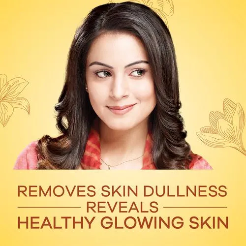 Himalaya Natural Glow Kesar Face Wash, 100 ml