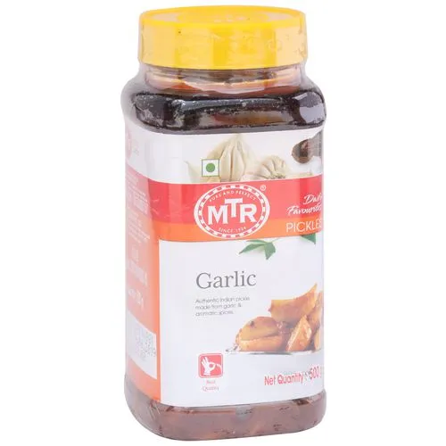 MTR Pickle Garlic 500 g Jar